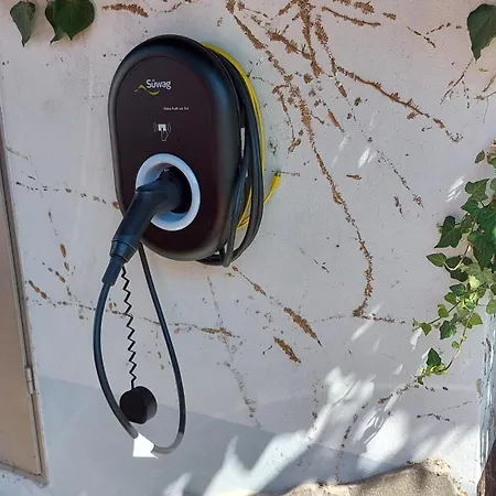 Gast - Winzerwohnung, Fuer Gruppen Bis 9 Gaeste Kamp-Bornhofen